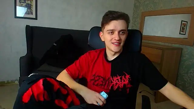 FelixStarkk online show from December 5, 2025, 4:44 am