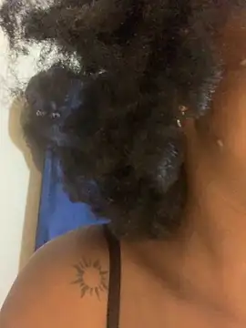 Snapshot of ItsMsBankss02 chatting on October 6, 2025, 4:41 pm ItsMsBankss02 online show from October 6, 2025, 4:41 pm