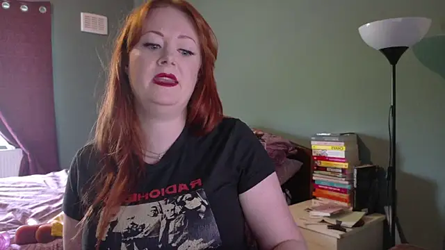 Snapshot of BettyBonvoy chatting on June 10, 2026, 3:35 pm BettyBonvoy online show from June 10, 2026, 3:35 pm