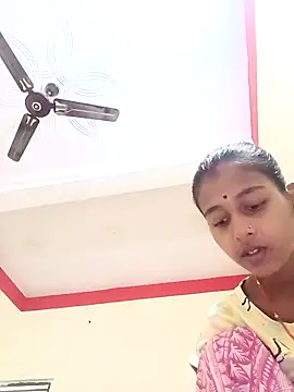 Snapshot of Saniye-143 chatting on October 15, 2025, 6:54 am Saniye-143 online show from October 15, 2025, 6:54 am