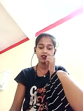 Snapshot of Saniye-143 chatting on September 19, 2025, 5:33 am Saniye-143 online show from September 19, 2025, 5:33 am