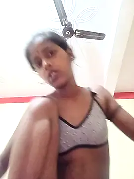 Snapshot of Saniye-143 chatting on October 9, 2025, 5:30 am Saniye-143 online show from October 9, 2025, 5:30 am