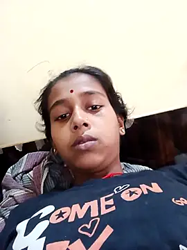 Snapshot of Saniye-143 chatting on September 29, 2025, 5:03 am Saniye-143 online show from September 29, 2025, 5:03 am