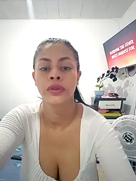 Snapshot of daliataleboficiall chatting on October 23, 2025, 2:05 pm daliataleboficiall online show from October 23, 2025, 2:05 pm