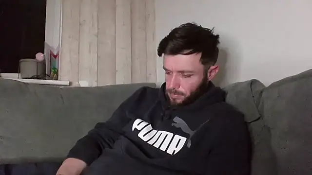 MasterJakeJohns online show from April 5, 2026, 9:43 pm