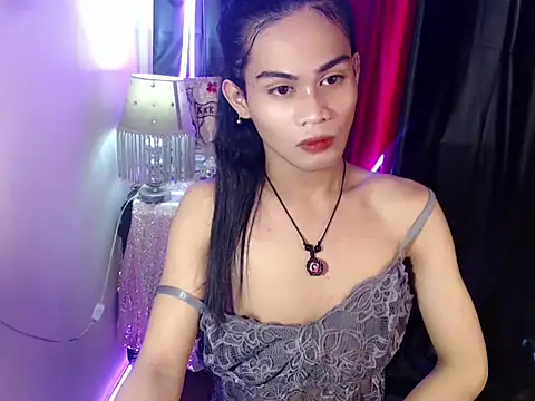 bellalot online show from October 13, 2025, 2:13 am