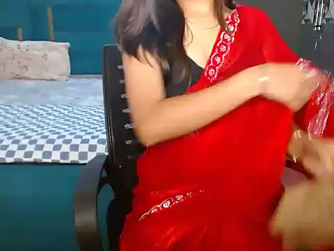 Urlove lily online show from May 19, 2026, 3:41 pm