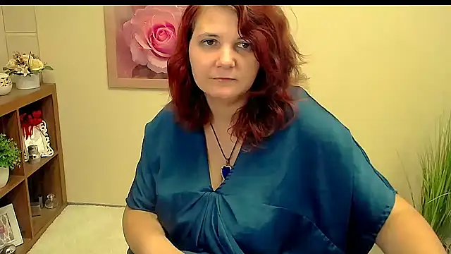 TwoBigSuns online show from September 16, 2025, 7:31 am