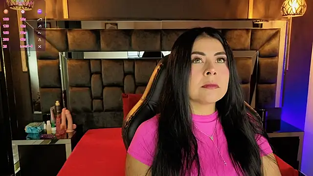 Aniajoness  online show from October 8, 2025, 4:03 am