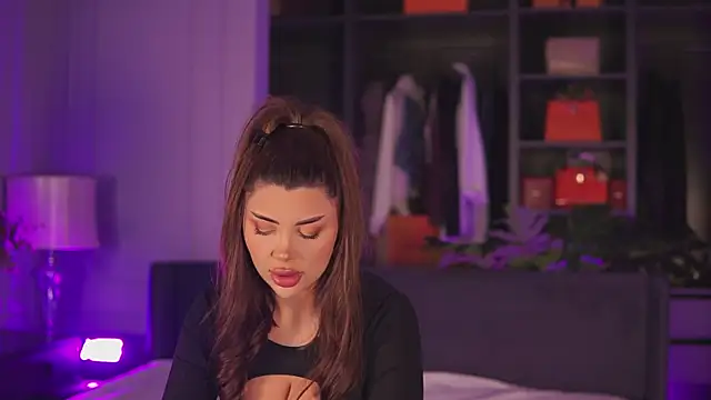 Monique Celeste online show from May 18, 2026, 4:40 am