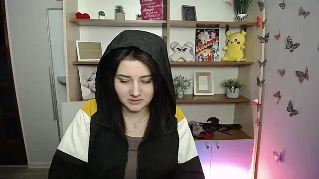 Snapshot of Katrin_kiss_ chatting on April 29, 2026, 12:20 pm Katrin kiss online show from April 29, 2026, 12:20 pm