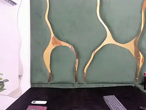 perlaasm online show from September 18, 2025, 12:52 pm