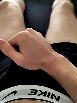  -neo-  online show from November 9, 2025, 11:47 am