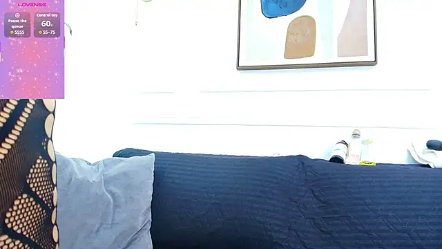 Daisy Price online show from October 3, 2025, 11:12 am