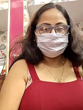 nisha 1110 online show from November 6, 2025, 1:48 pm