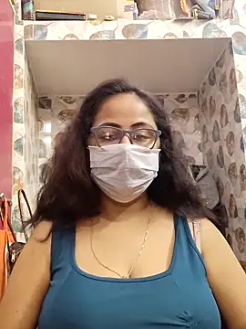 nisha 1110 online show from March 13, 2026, 2:33 pm