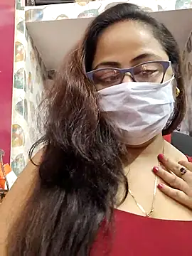 nisha 1110 online show from November 4, 2025, 1:48 pm