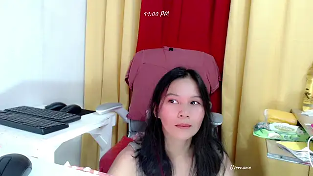 nesianhottits online show from October 9, 2025, 3:01 pm