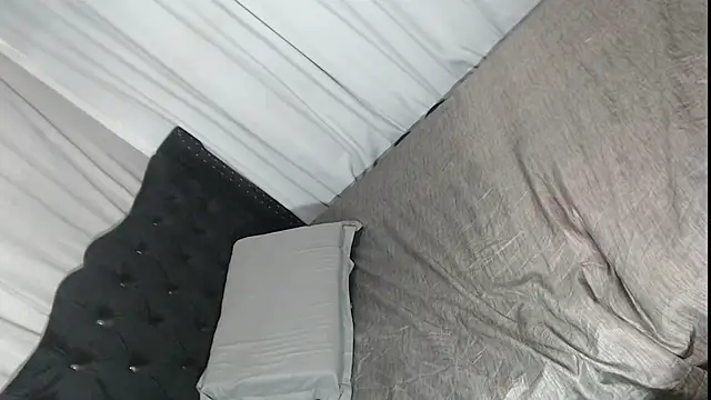 shantalcockx online show from March 24, 2026, 3:12 pm