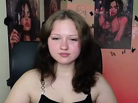 Snapshot of LadyAlice_ chatting on July 18, 2026, 6:00 am LadyAlice online show from July 18, 2026, 6:00 am