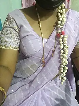 Snapshot of lolida69thamil chatting on February 15, 2026, 5:41 am lolida69thamil online show from February 15, 2026, 5:41 am