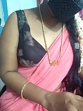 Snapshot of lolida69thamil chatting on April 10, 2026, 4:41 am lolida69thamil online show from April 10, 2026, 4:41 am