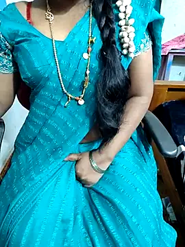 lolida69thamil online show from November 26, 2025, 4:40 pm