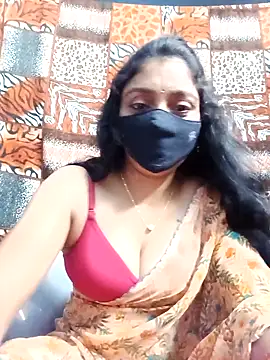 hotsana79 online show from October 3, 2025, 11:50 pm