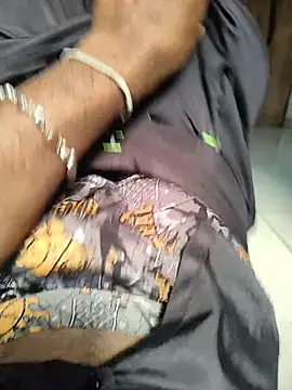 Snapshot of dhruve2010 chatting on November 15, 2025, 8:07 am dhruve2010 online show from November 15, 2025, 8:07 am