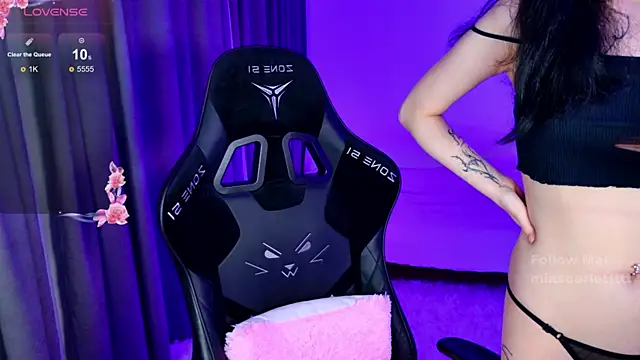 MiaScarlettt online show from February 5, 2026, 4:14 pm