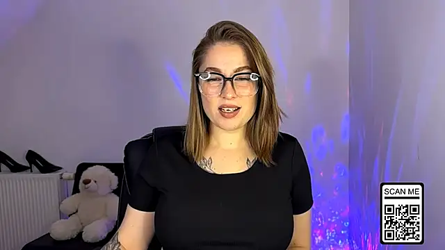 Snapshot of Ruthless_111 chatting on November 10, 2025, 7:52 pm Ruthless 111 online show from November 10, 2025, 7:52 pm