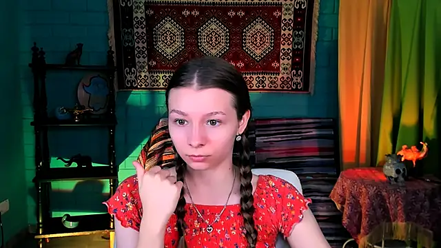 Snapshot of JulieDaniel chatting on November 27, 2025, 4:13 am JulieDaniel online show from November 27, 2025, 4:13 am