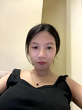 Lil-Gi online show from September 10, 2025, 3:44 pm