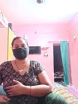 biggbobbsgirl online show from October 18, 2025, 5:37 pm