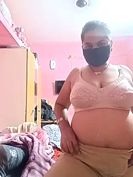 biggbobbsgirl online show from December 4, 2025, 6:07 pm