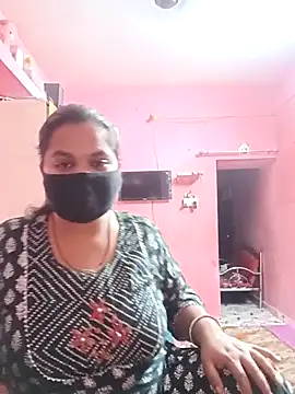 biggbobbsgirl online show from September 9, 2025, 5:44 pm