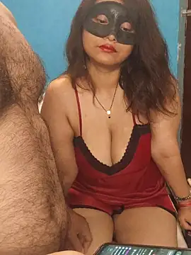 sexy42couple online show from June 27, 2026, 6:25 pm