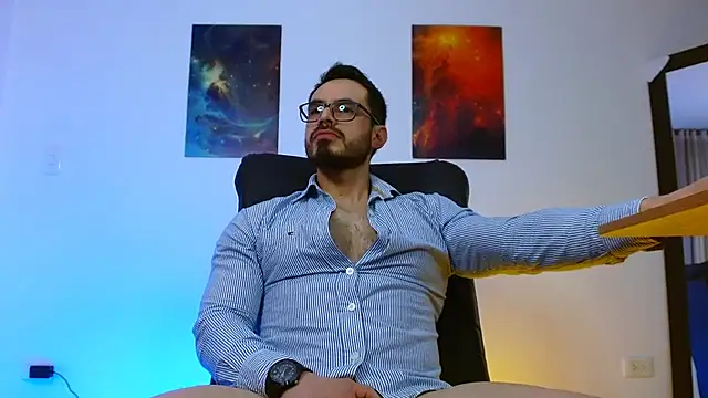 Axel Lover online show from September 19, 2025, 11:20 pm