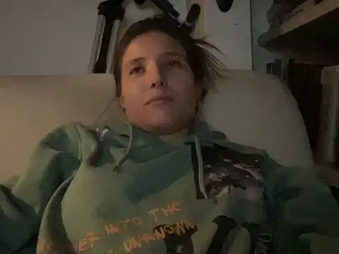 dddasani online show from January 7, 2026, 11:43 pm