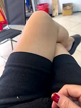 sharon-Hanna online show from October 25, 2025, 1:27 am