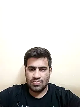 nareshrddd5 online show from November 14, 2025, 7:39 pm