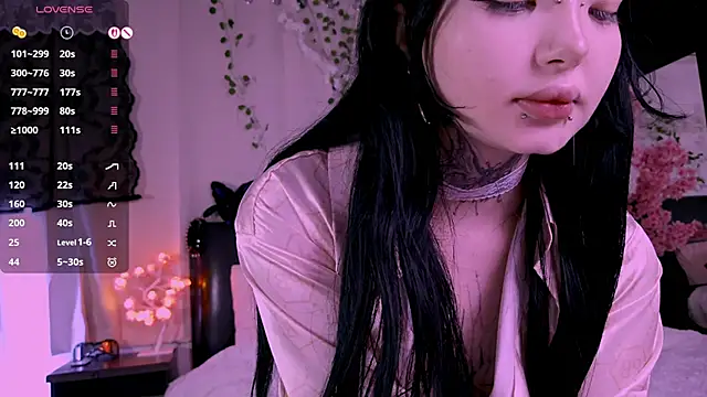 Lein Bone online show from November 6, 2025, 12:25 am