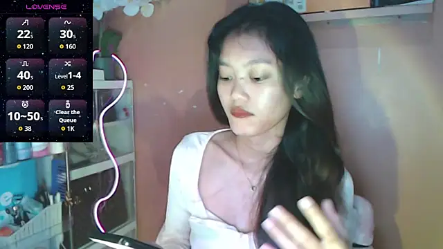 skinny gracie online show from February 11, 2026, 5:24 pm