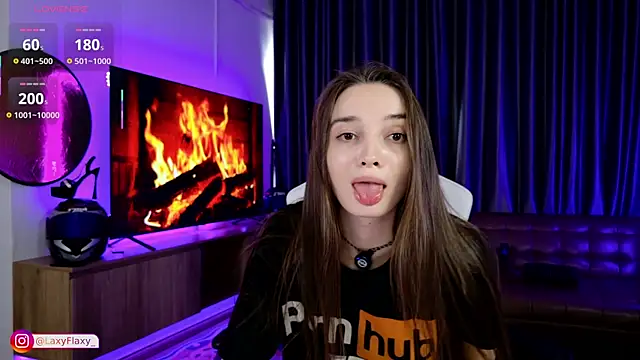 laxyflaxyy online show from September 18, 2025, 6:05 am