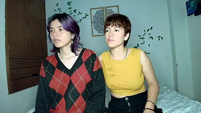 Snapshot of Zafira__Raven chatting on March 23, 2026, 12:44 am Zafira Raven online show from March 23, 2026, 12:44 am