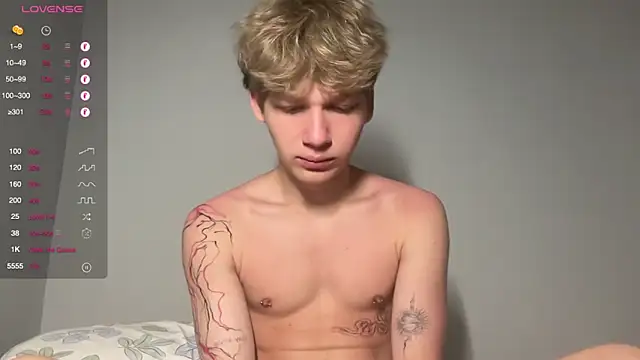 Snapshot of walter_cute chatting on February 20, 2026, 9:50 pm walter cute online show from February 20, 2026, 9:50 pm