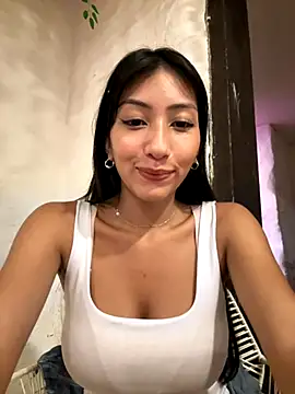 Mavi roouse  online show from October 1, 2025, 1:22 am