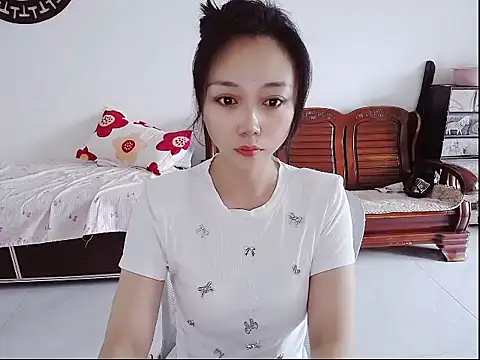 linger888 online show from June 14, 2026, 9:27 pm