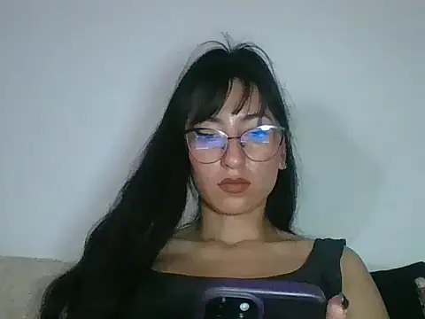 a miss online show from September 10, 2025, 10:20 pm