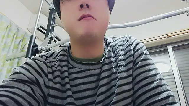 Snapshot of oyu_kun chatting on February 11, 2026, 12:05 pm oyu kun online show from February 11, 2026, 12:05 pm